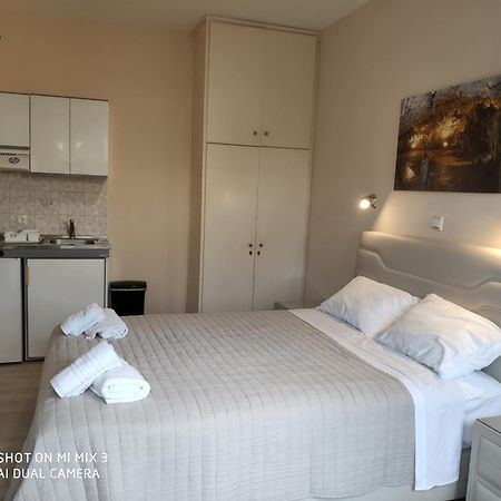 Theodora Studios & Apartments Skala  외부 사진