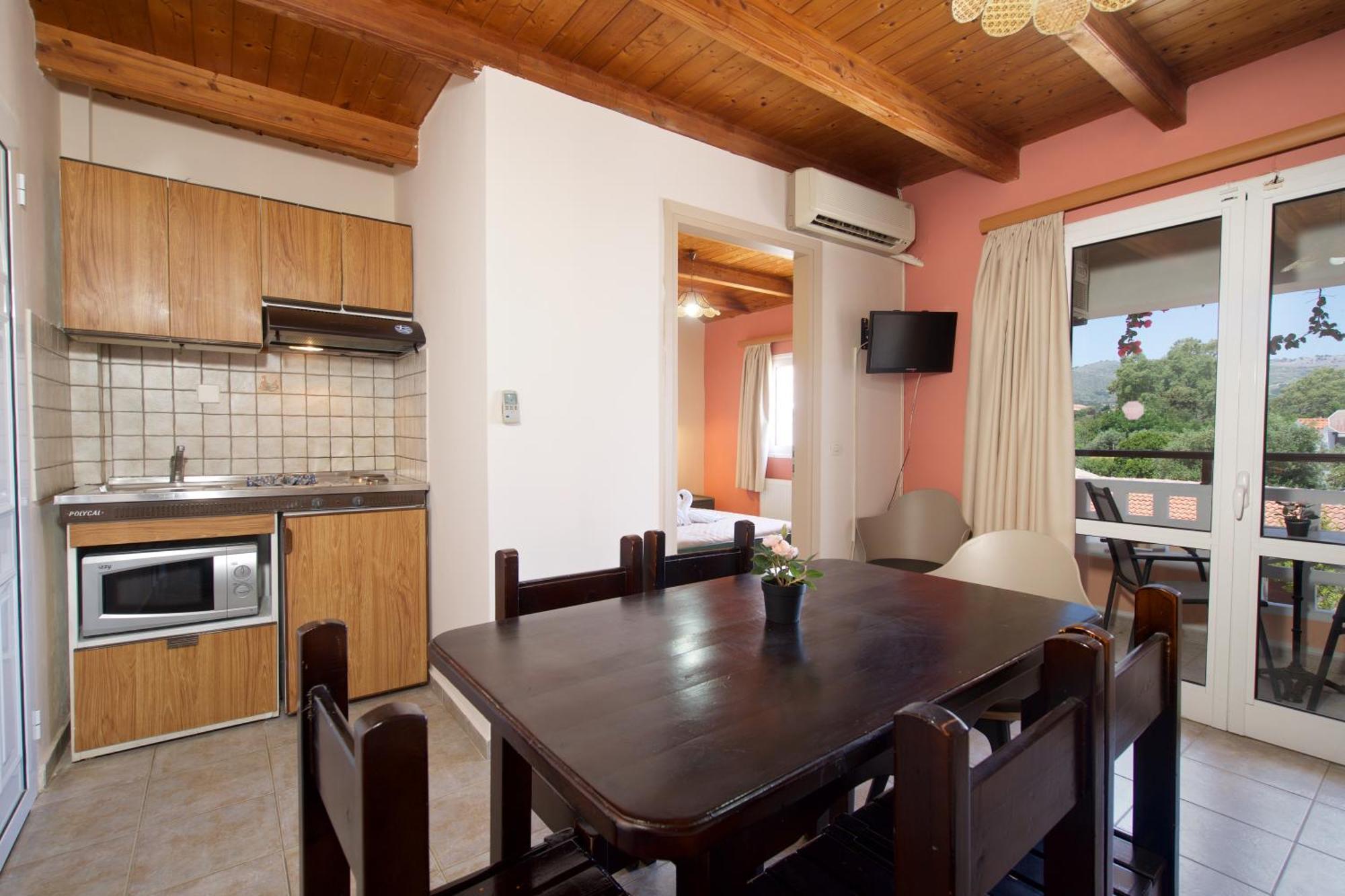 Theodora Studios & Apartments Skala  외부 사진