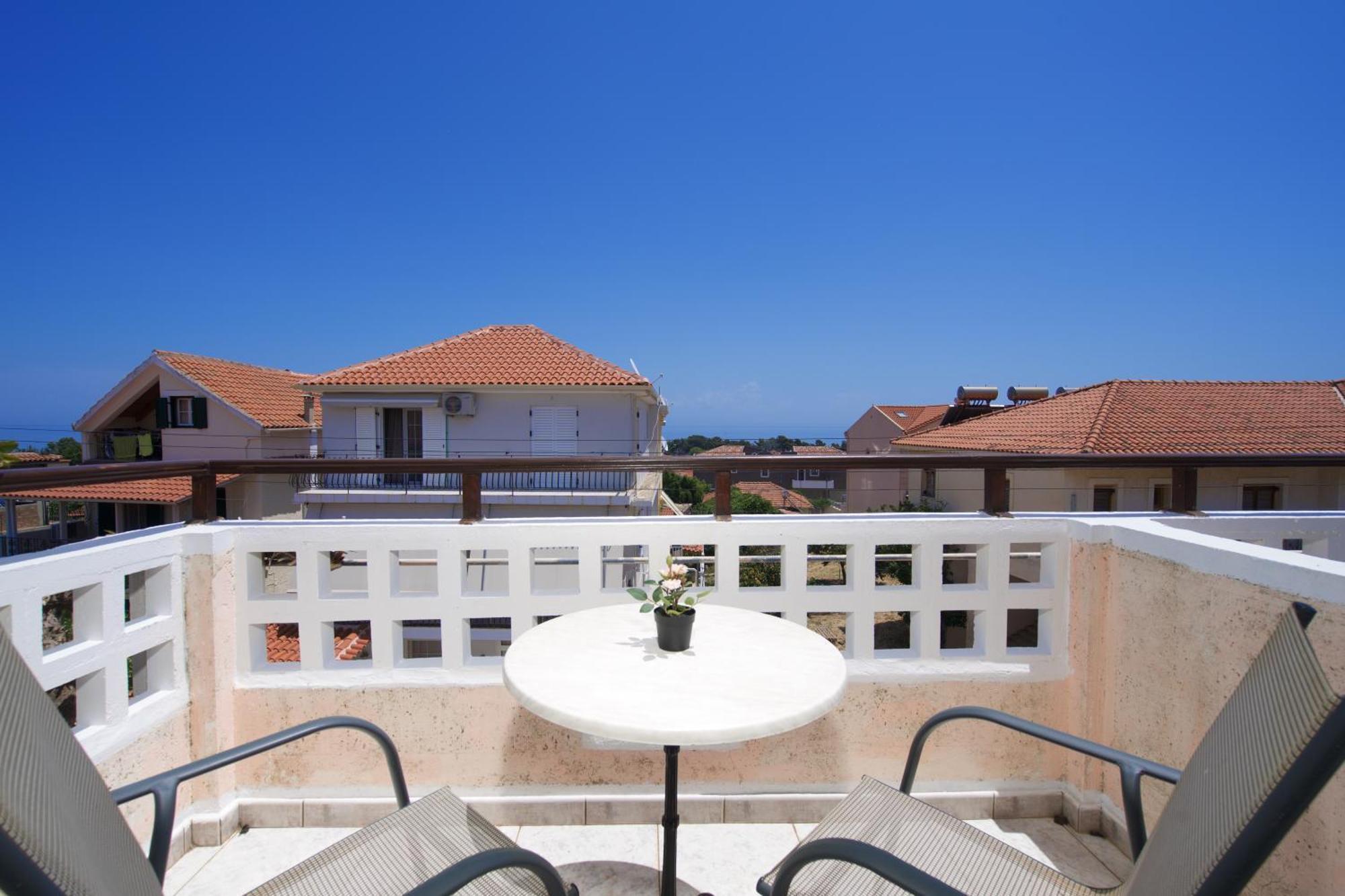 Theodora Studios & Apartments Skala  외부 사진