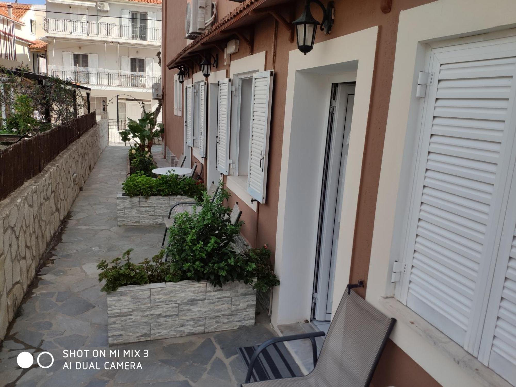 Theodora Studios & Apartments Skala  외부 사진