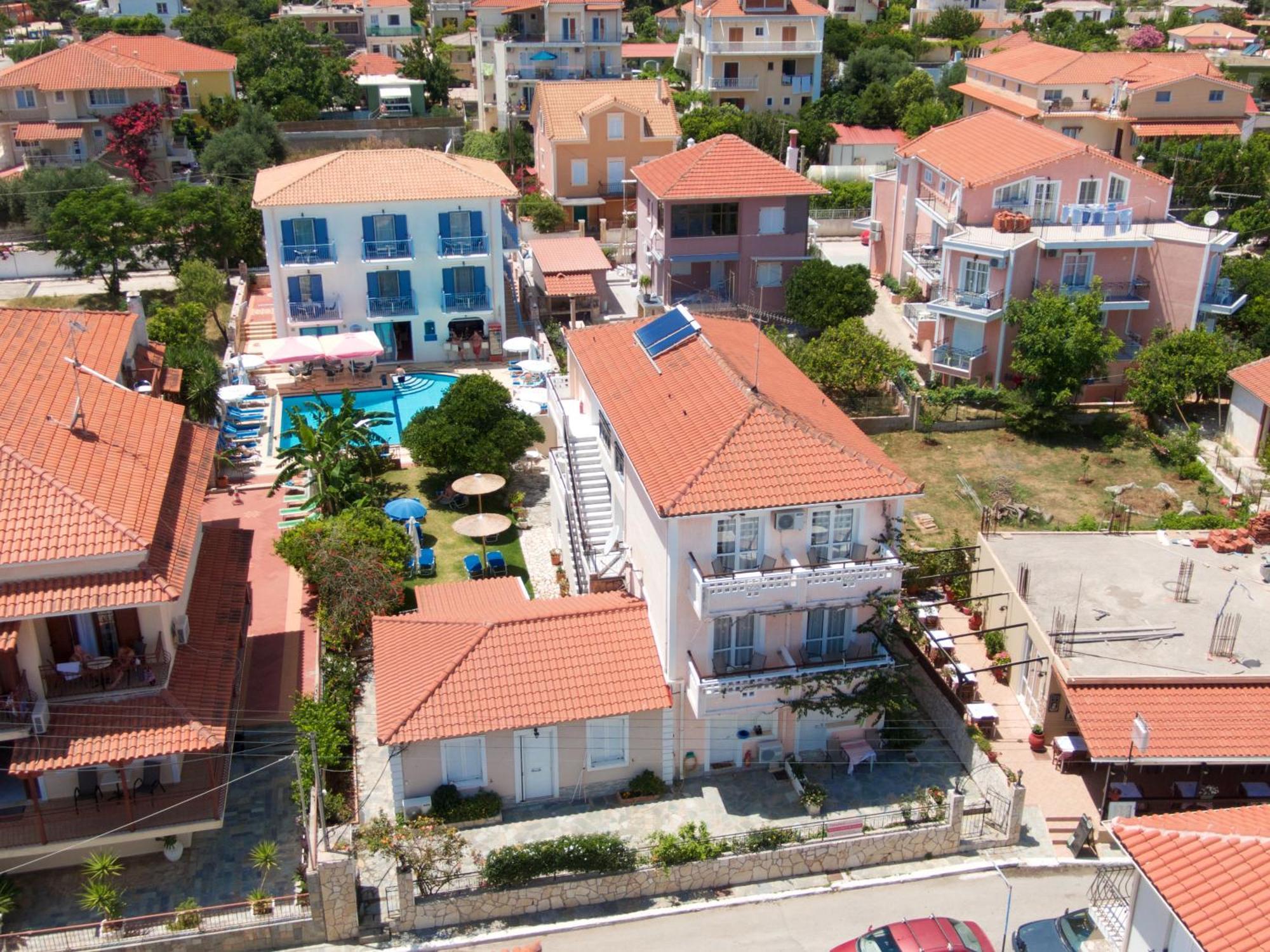 Theodora Studios & Apartments Skala  외부 사진