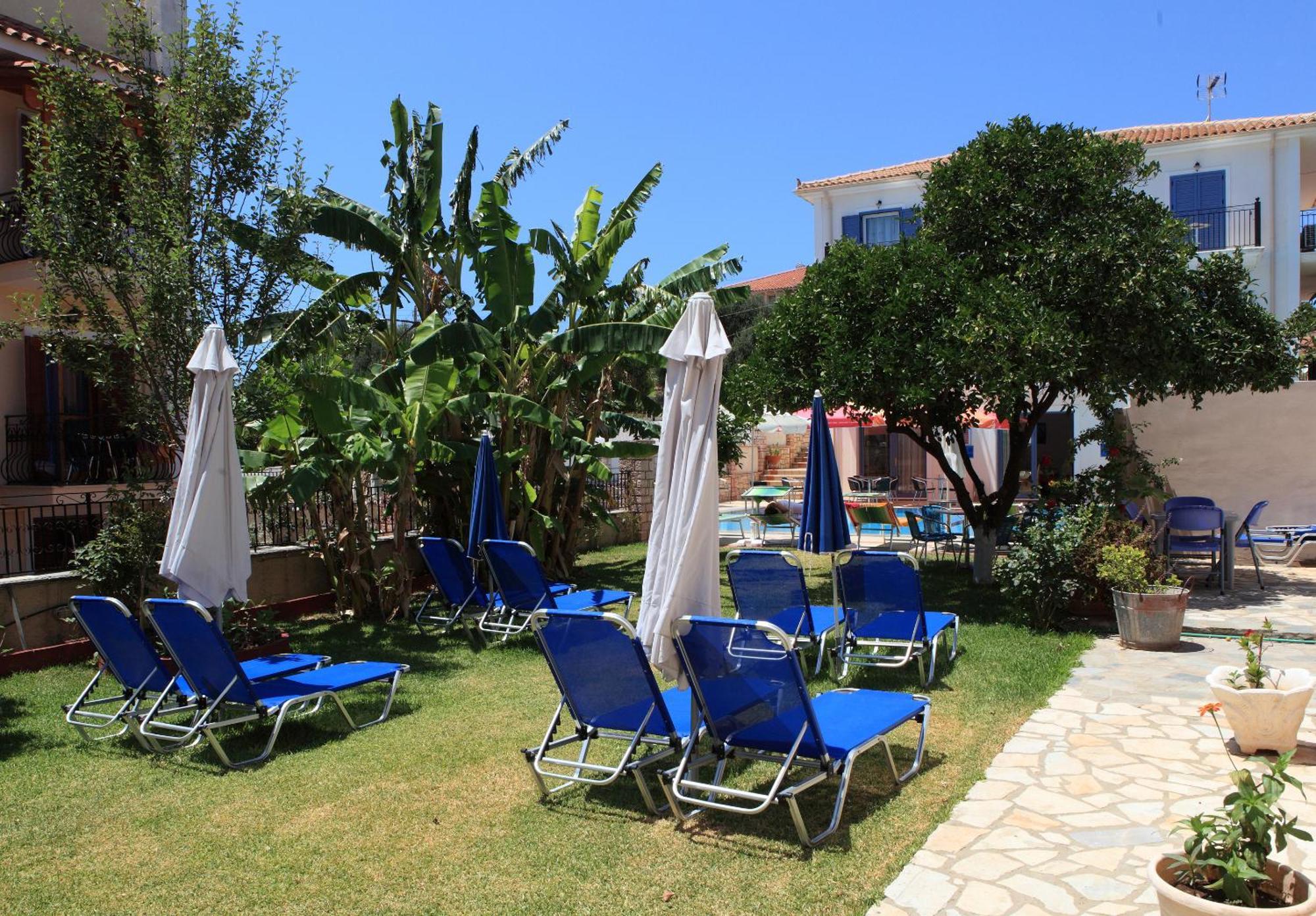 Theodora Studios & Apartments Skala  외부 사진